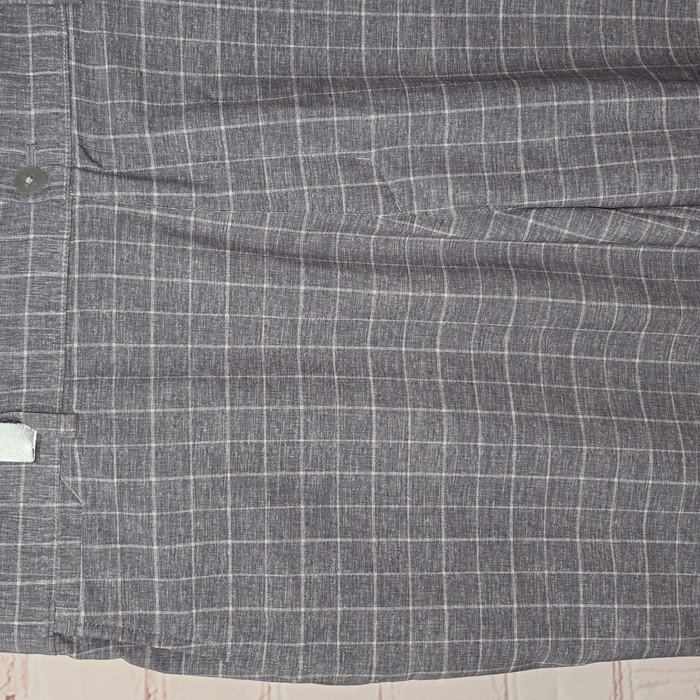 Nike Golf Dri Fit Shorts Gray White Plaid Polyester Blend Men's Size 36 - Picture 2 of 12